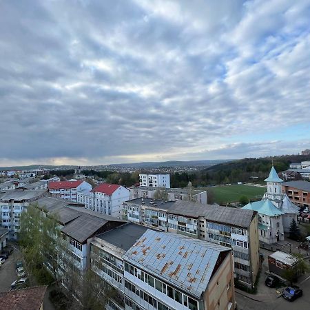 Sunny Luxury Home G. Enescu Suceava Extérieur photo